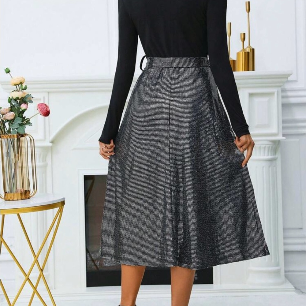 Black and Silver Long Sleeve Dress - Picture 7 of 7